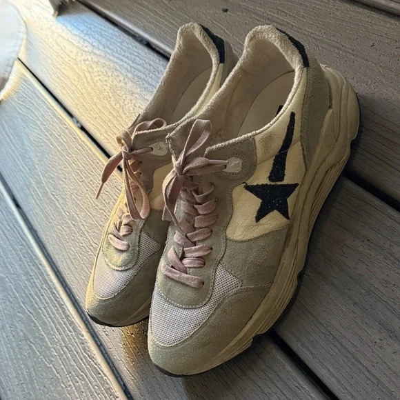 Golden Goose Running Beige and Black Star Sneakers Size 41 Like New!